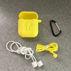 COPY - AirPods case with clip for first & second gen